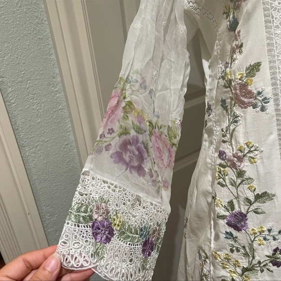 Pakistani branded dress - Picture 6 of 13